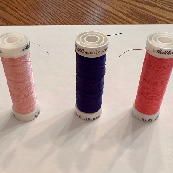 Mettler Polysheen (10) + OESD YenMet (2) Embroidery Thread Part. Used 12 Colors - Picture 4 of 7